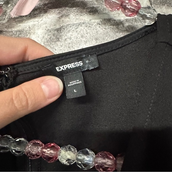 Express jumpsuit black vneck pockets tie waist - Picture 4 of 14